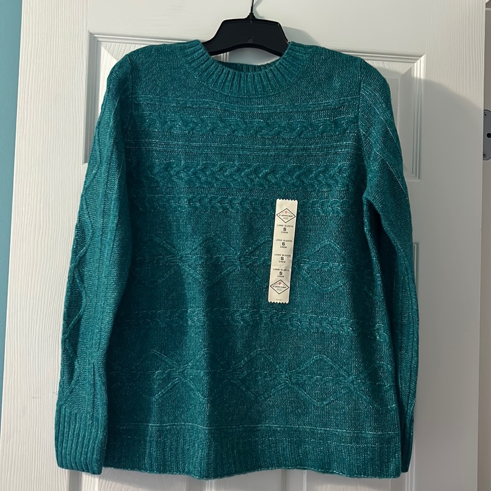 Women’s sweater